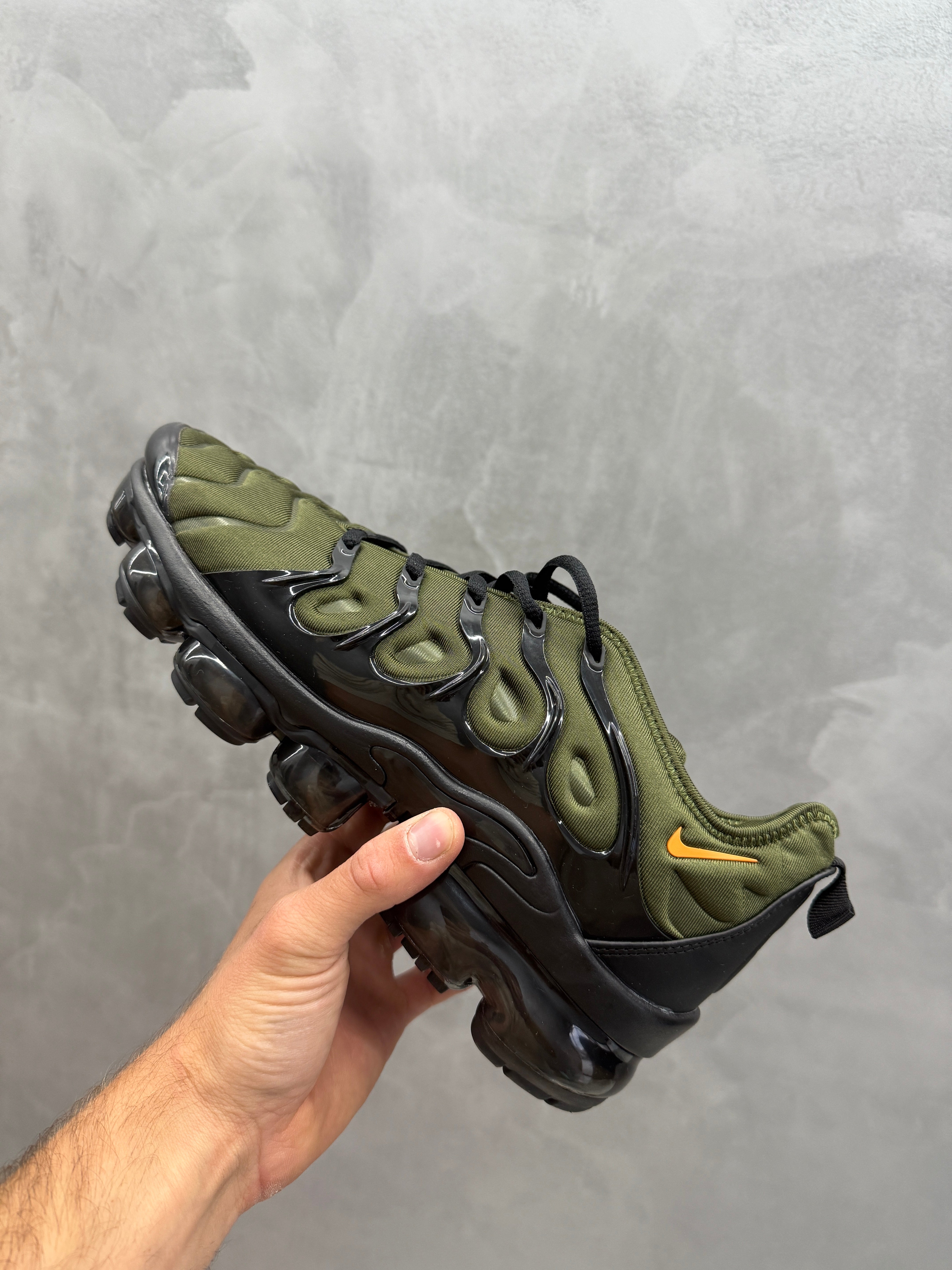 Vapormax Plus